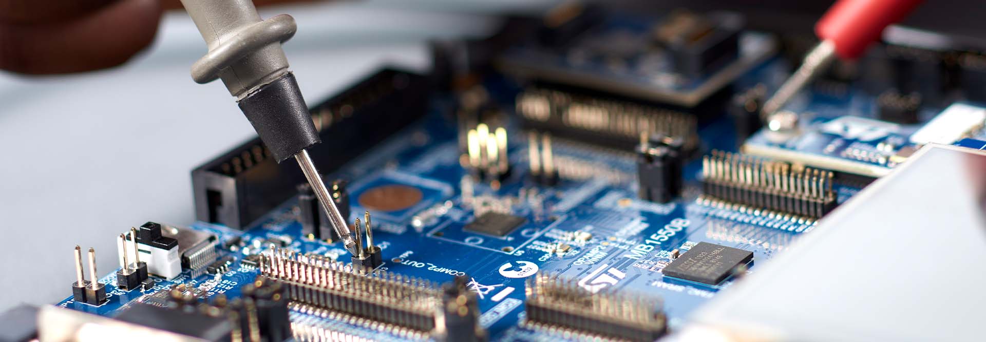 Microcontroller printed circuit board