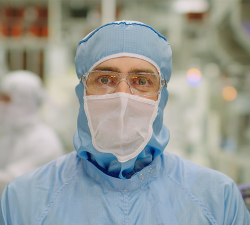 Laboratory employee